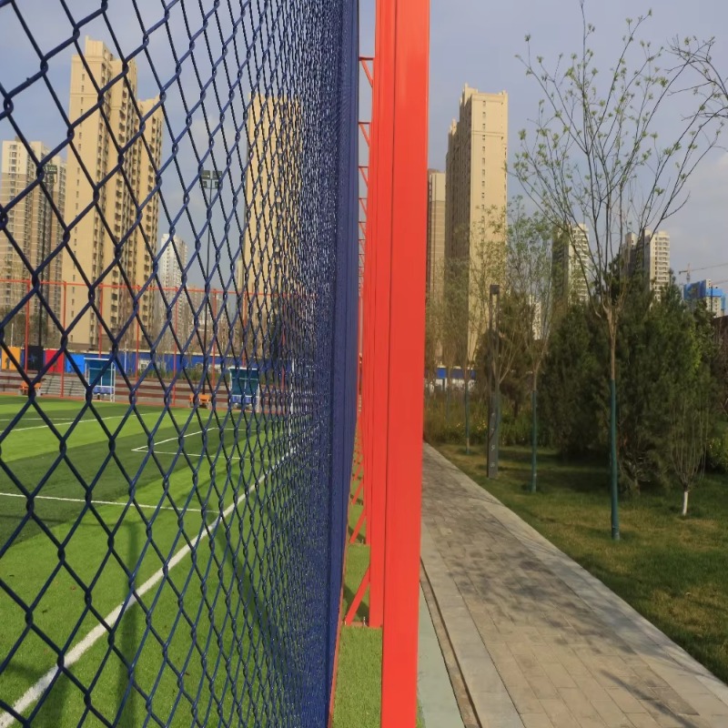 Крытая/открытая футбольная пло – обзор и цена Outdoor Sport Club